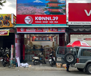Thi công cửa hàng